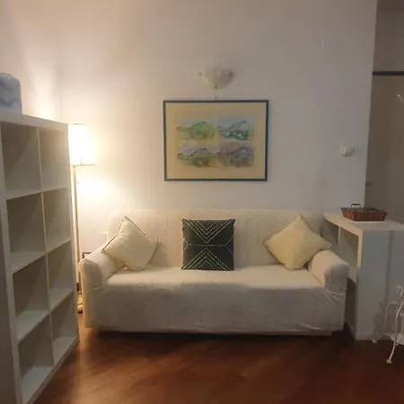 Salute アパート *